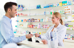 How to Become a Pharmacist